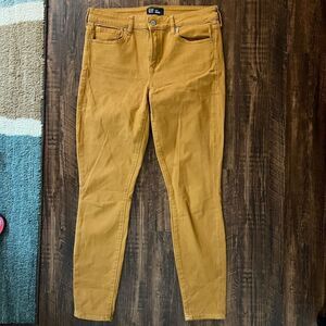 Gap Mustard Universal Leggings size 12/31T